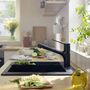 Кухонный смеситель Hansgrohe Zesis M33, 150 с вытяжным душем, черный матовый, 74800670