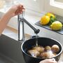 Кухонный смеситель Hansgrohe Zesis M33, 160 с вытяжным душем, хром, 74801000