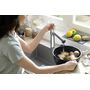 Кухонный смеситель Hansgrohe Zesis M33, 160 с вытяжным душем, sBox lite, хром, 74804000