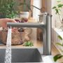 Кухонный смеситель Hansgrohe Zesis M33, 160 с вытяжным душем, sBox lite, нержавеющая сталь, 74804800